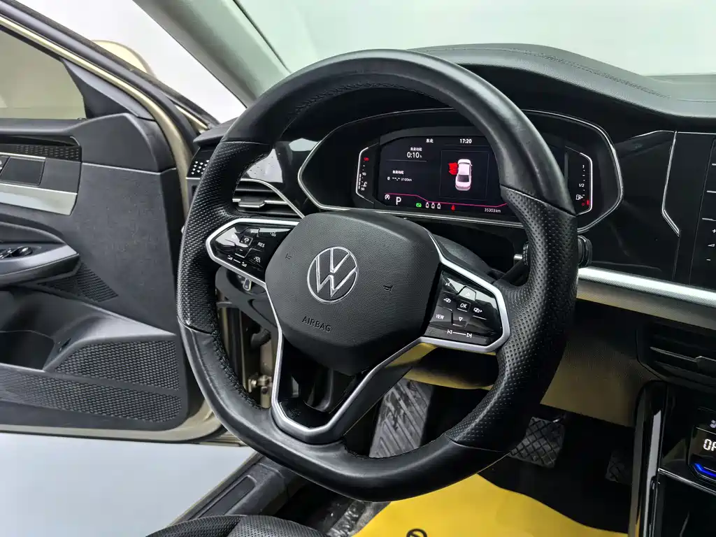 Passat 2022 330TSI Luxury Edition