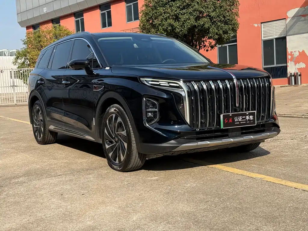 Hongqi HS7 PHEV 2024 2.0T AWD Qi Chang Edition 6-Seater