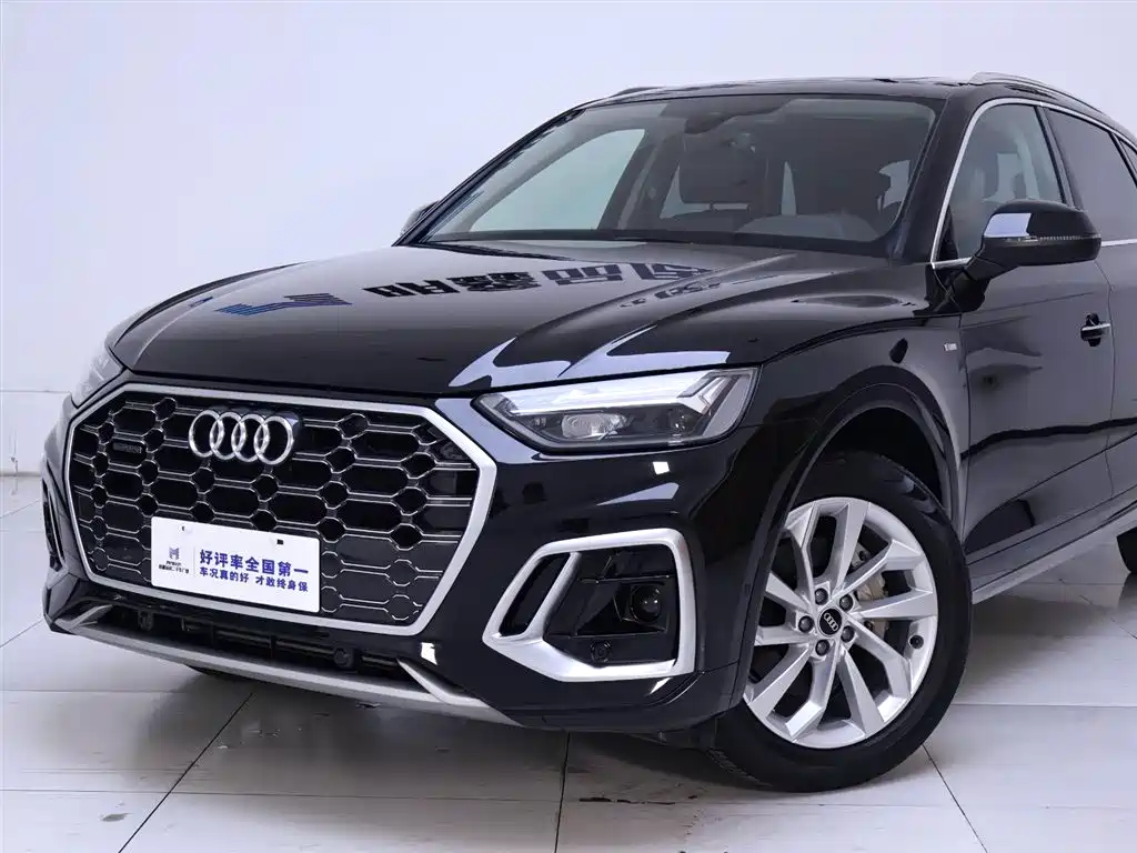 Audi Q5L 2022 40T Premium Sport