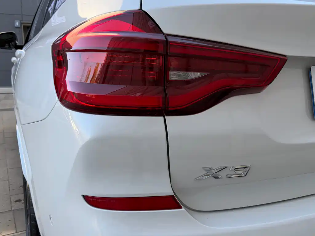 BMW X3 2018 xDrive30i Leading Edition M Sport Package China V
