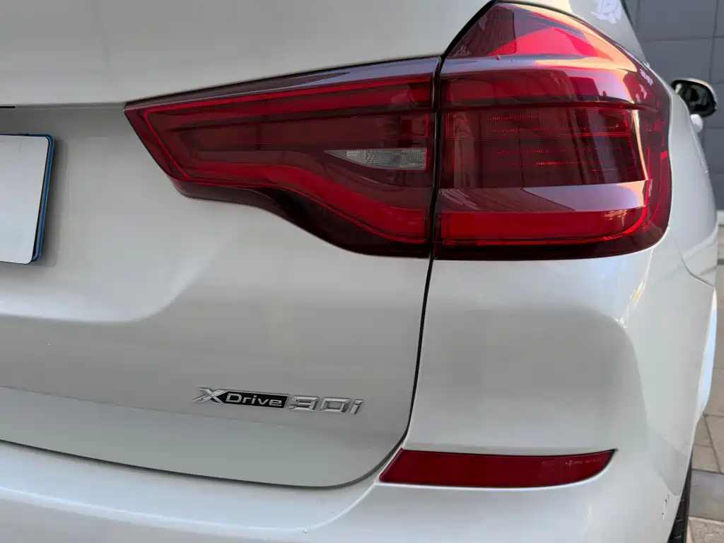 BMW X3 2018 xDrive30i Leading Edition M Sport Package China V