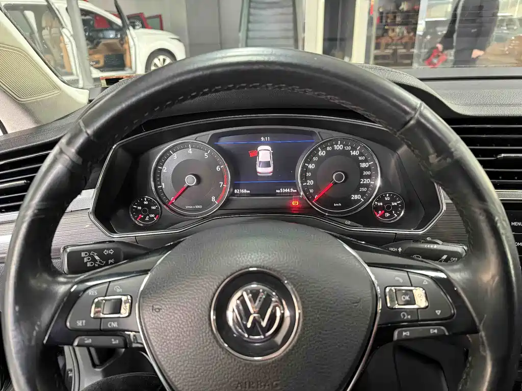 Volkswagen Phideon 2018 Facelift 380TSI FWD Business Edition