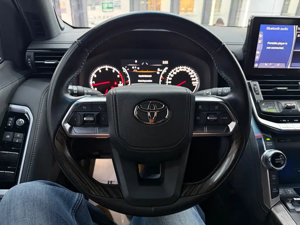 Land Cruiser LC300 2023 3.5T VX-R