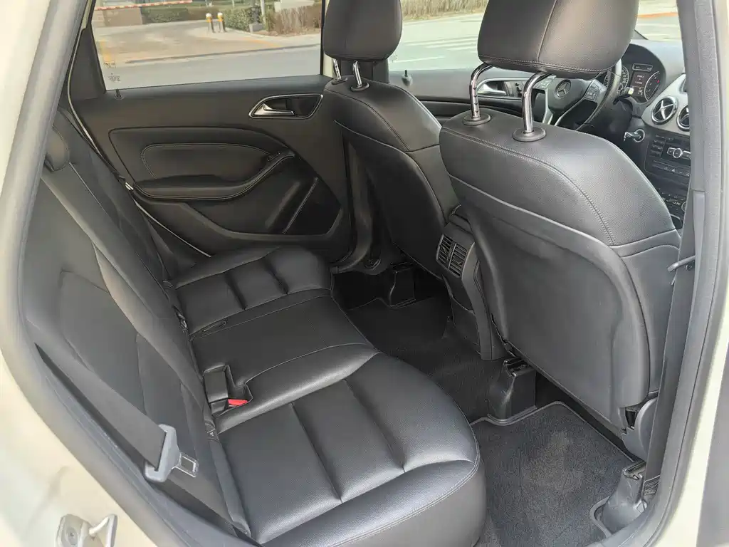 Mercedes-Benz B-Class 2012 B 200