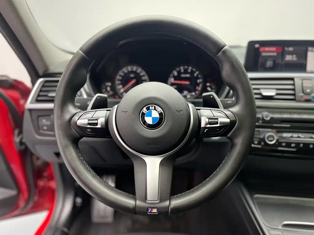 BMW 3 Series 2018 320Li Leading Edition M Sport Package