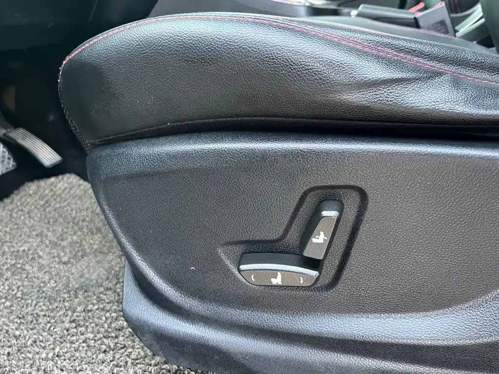 Baojun 560 2015 1.8L Manual Luxury Edition
