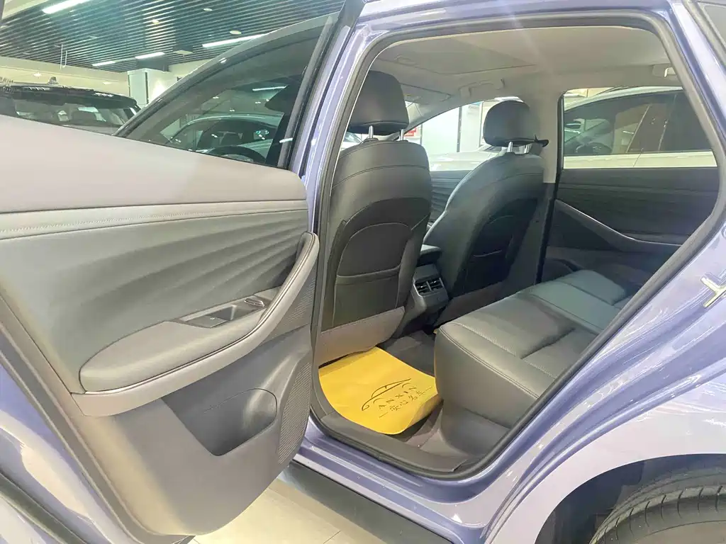 Nissan N6 2026 180 Max
