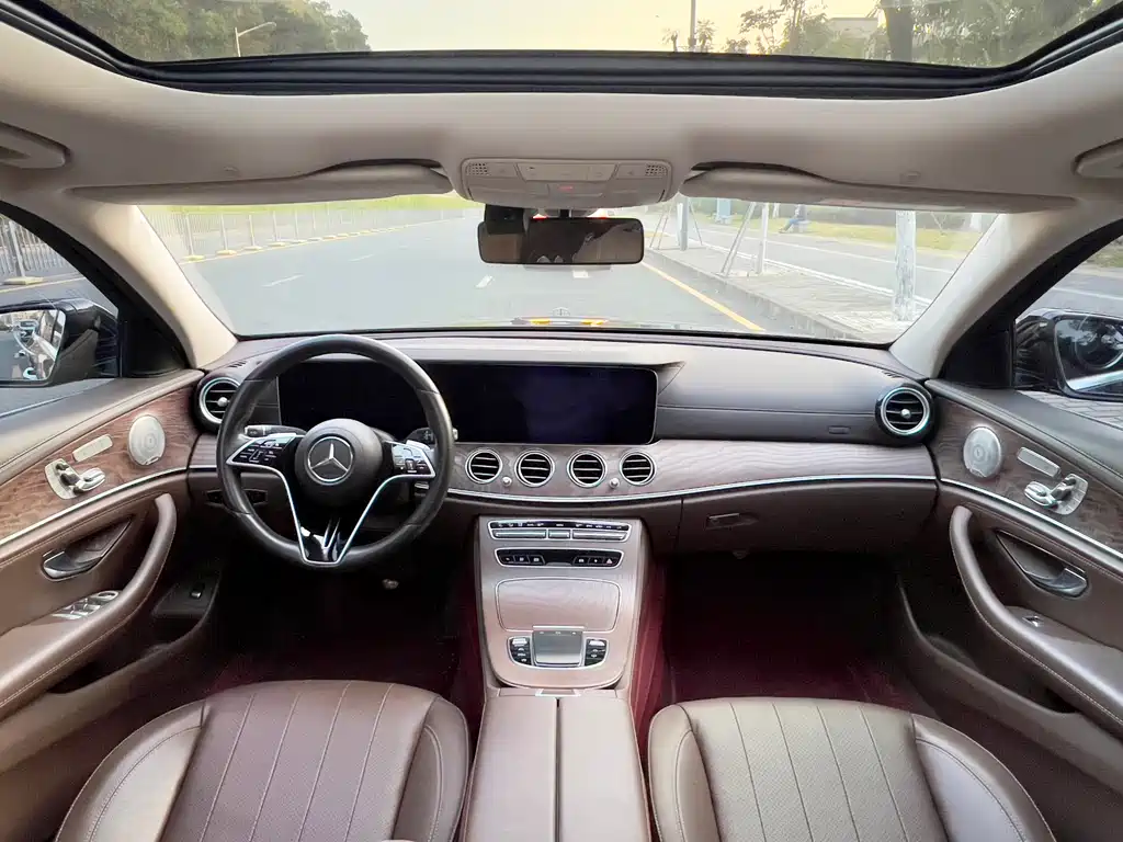 Mercedes-Benz E-Class 2022 E 300 L Luxury