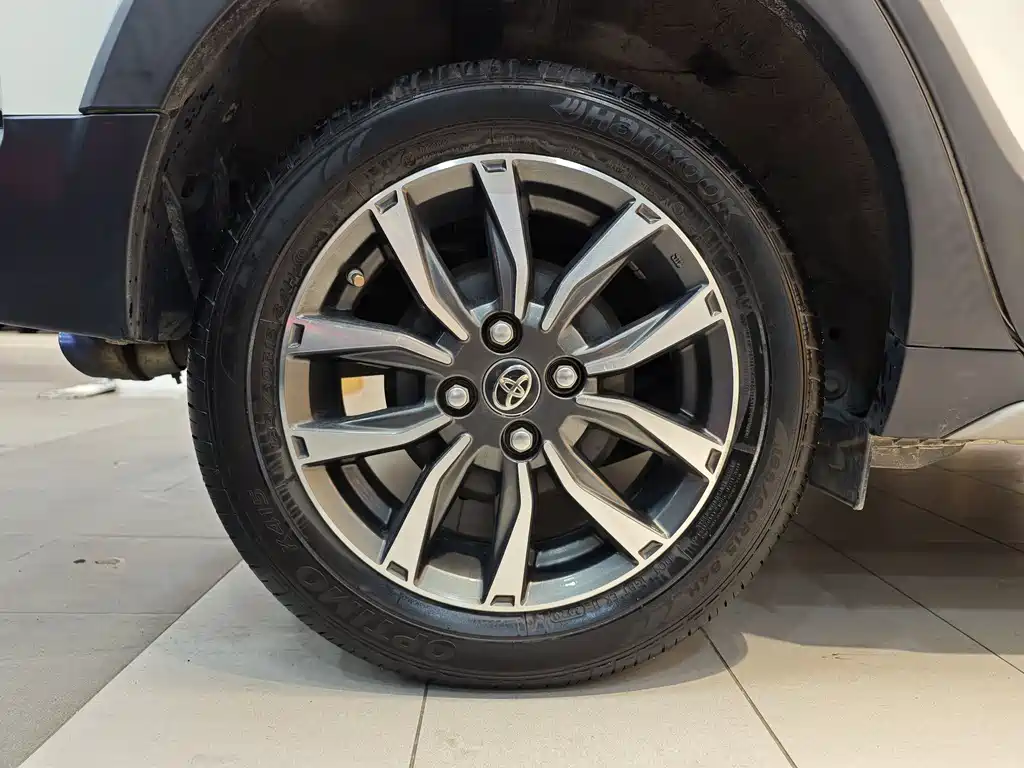 Yaris L 2020 Yaris L X 1.5L CVT Luxury Edition