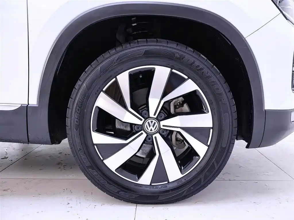 Tayron 2020 330TSI 2WD Luxury Smart Connect