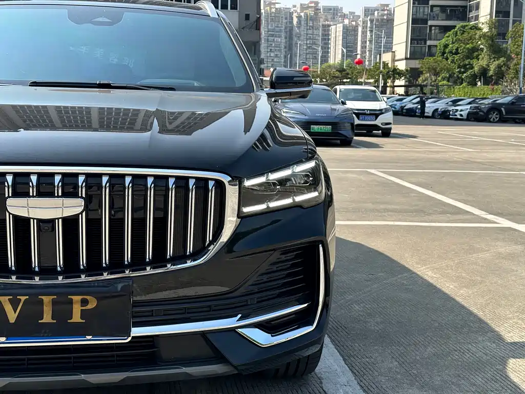 Geely Monjaro 2025 Dongfang Yao 2.0TD Automatic Jinzhao Edition