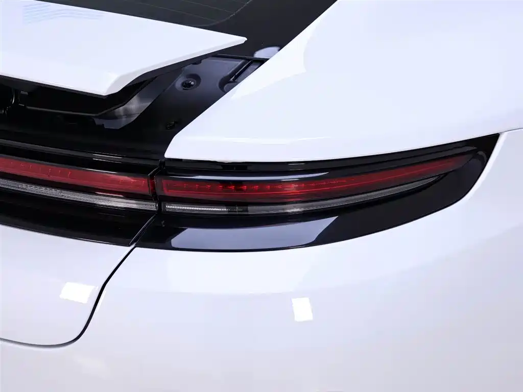 Porsche Panamera 2.9T