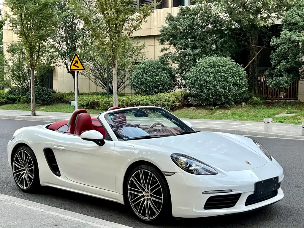 Porsche 718 Boxster 2.0T