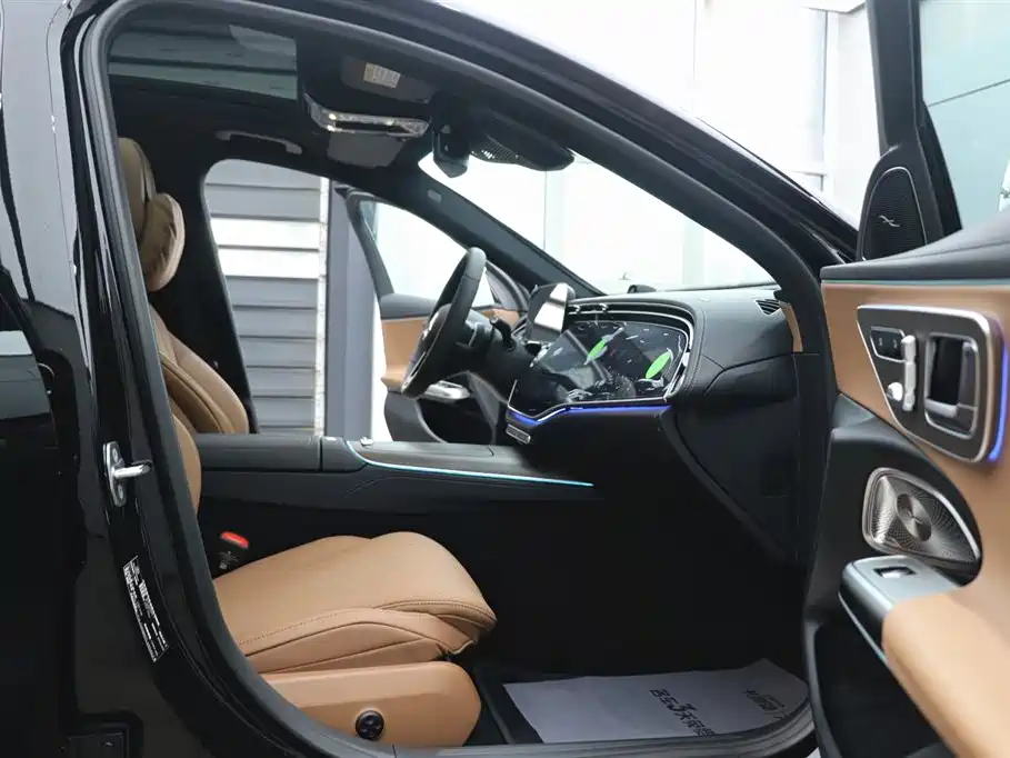 Mercedes-Benz E-Class 2026 E 300 L Luxury