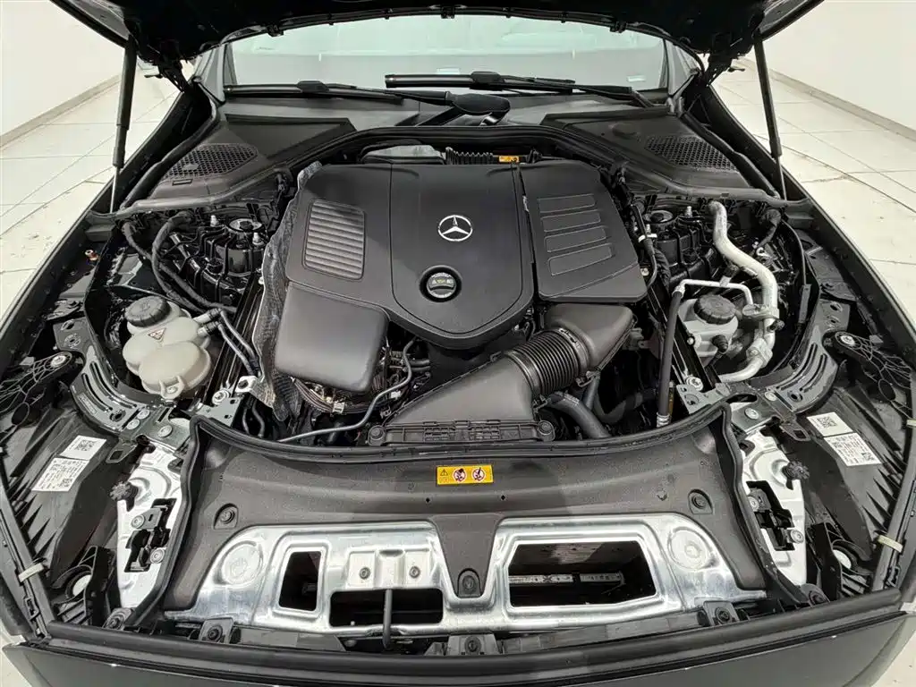 Mercedes-Benz E-Class 2024 E 260 L