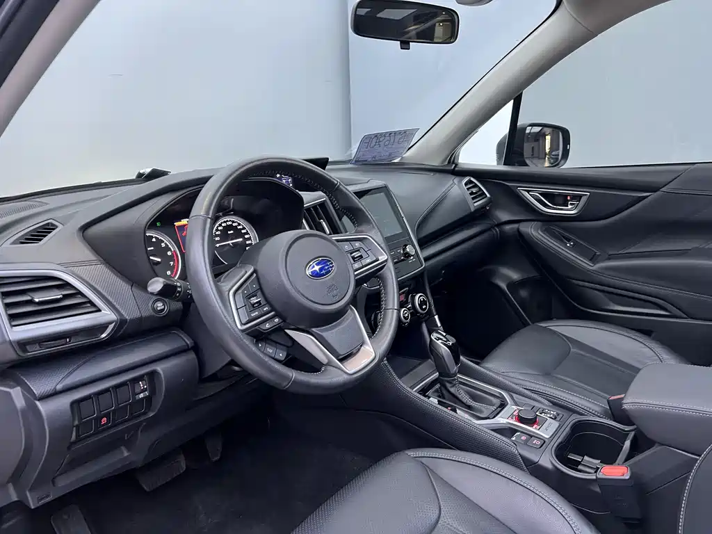 Subaru Forester 2021 2.0i Luxury Edition EyeSight