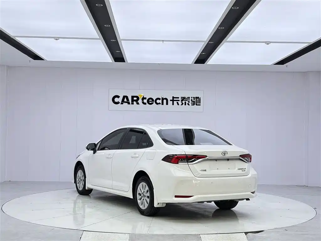 Corolla 2019 1.2T S-CVT GL Pioneer Edition