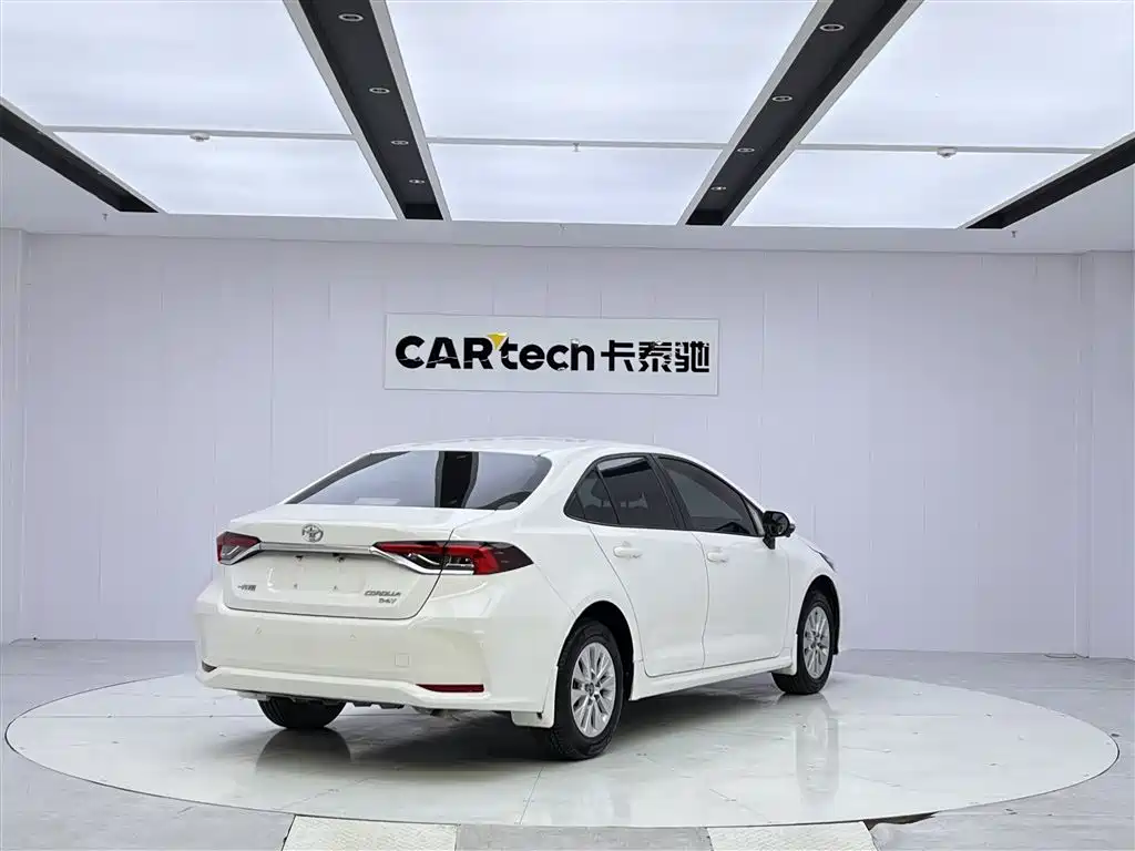 Corolla 2019 1.2T S-CVT GL Pioneer Edition