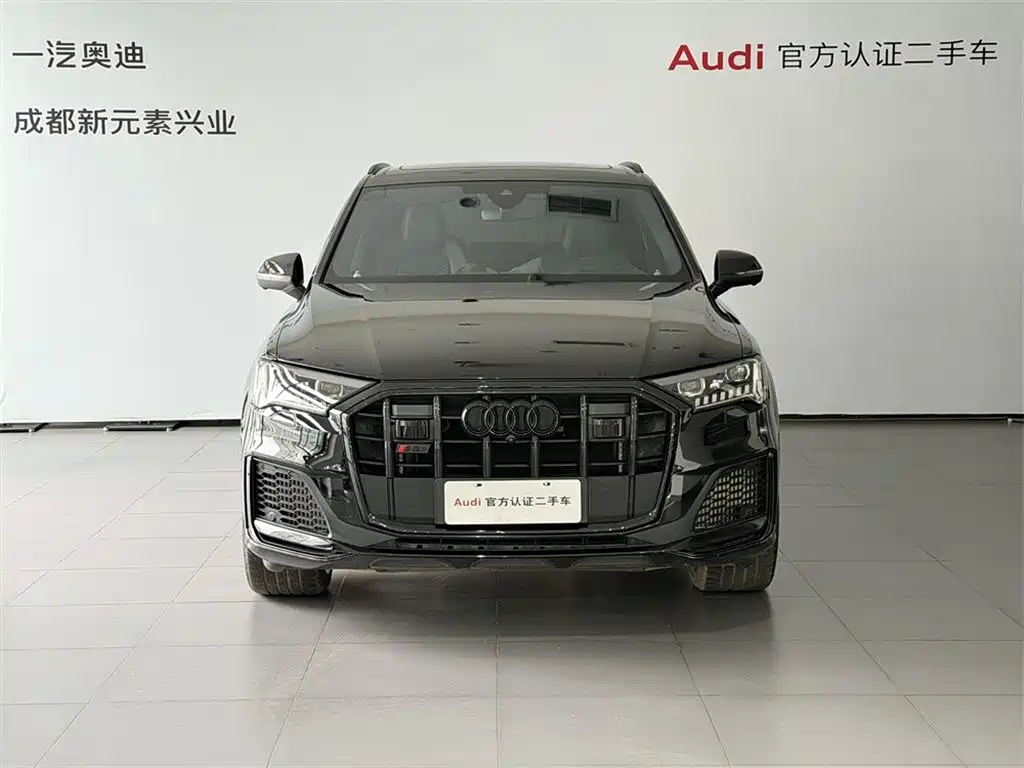 Audi SQ7 2024 4.0 TFSI Dark Knight Edition