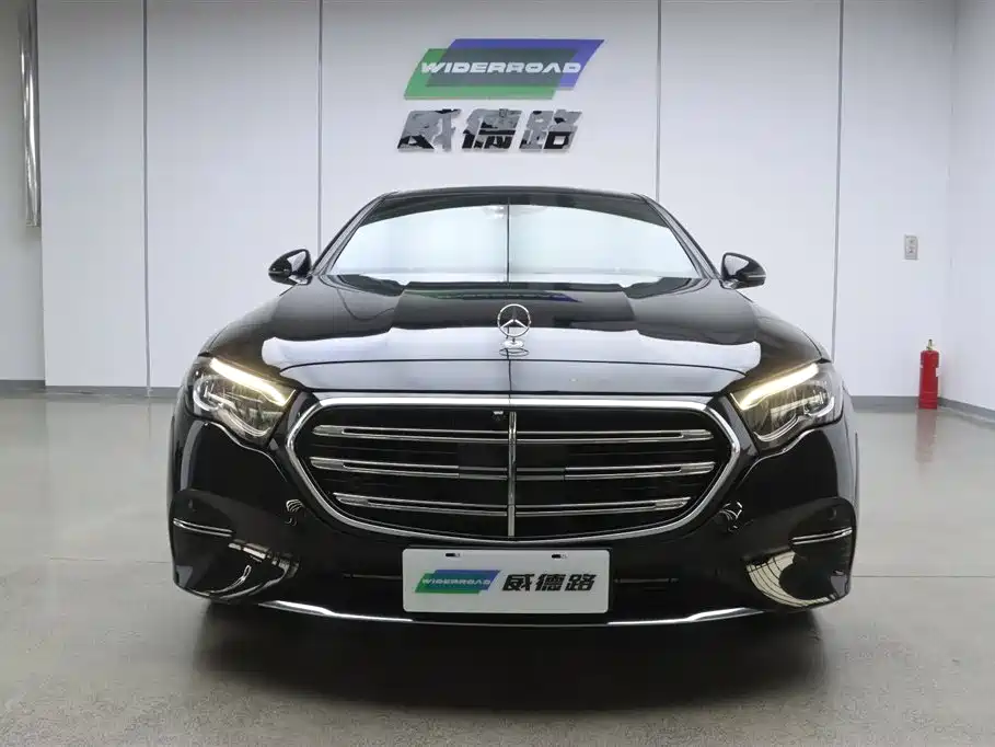 Mercedes-Benz E-Class 2024 E 300 L Luxury