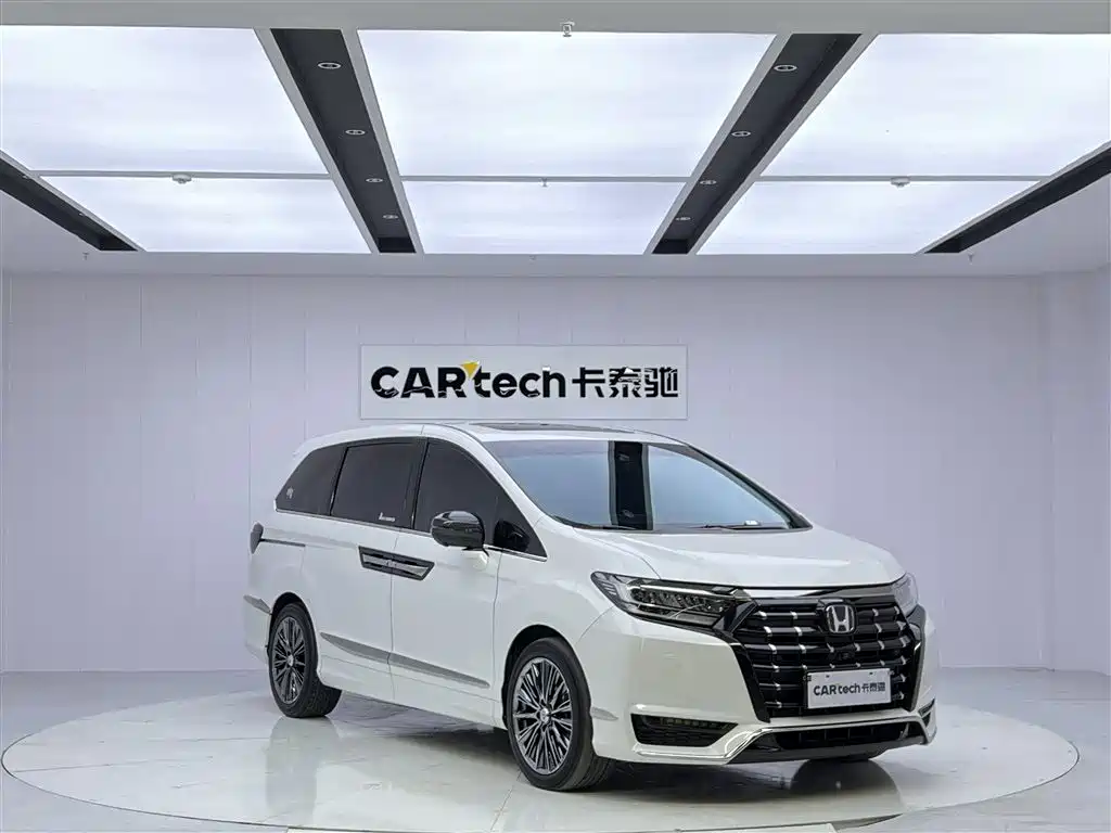 Honda Elysion 2022 2.0L e:HEV Luxury Edition