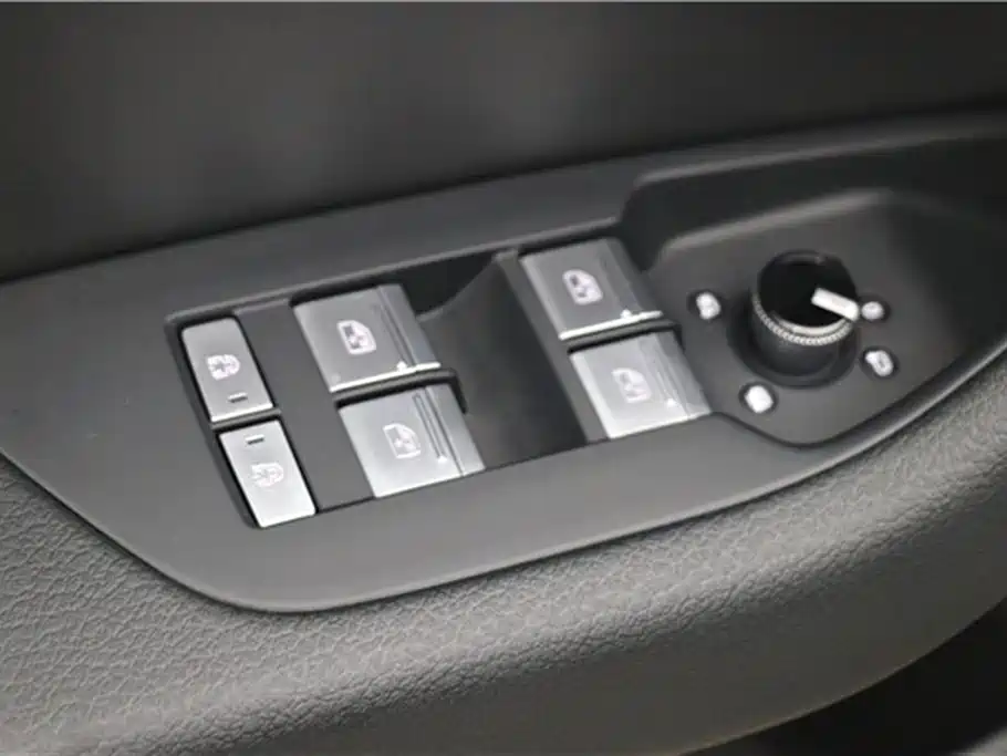 Audi A6L 2025 45 TFSI quattro