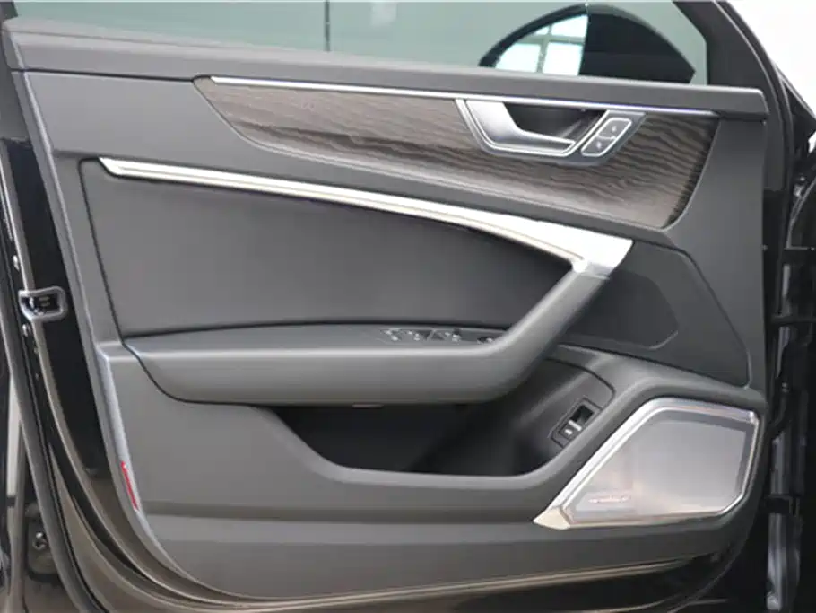 Audi A6L 2025 45 TFSI quattro