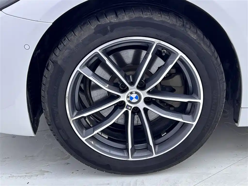 BMW 5 Series 2022 Updated 525Li M Sport Package