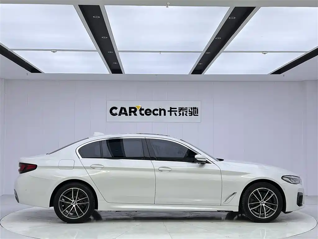 BMW 5 Series 2022 Updated 525Li M Sport Package