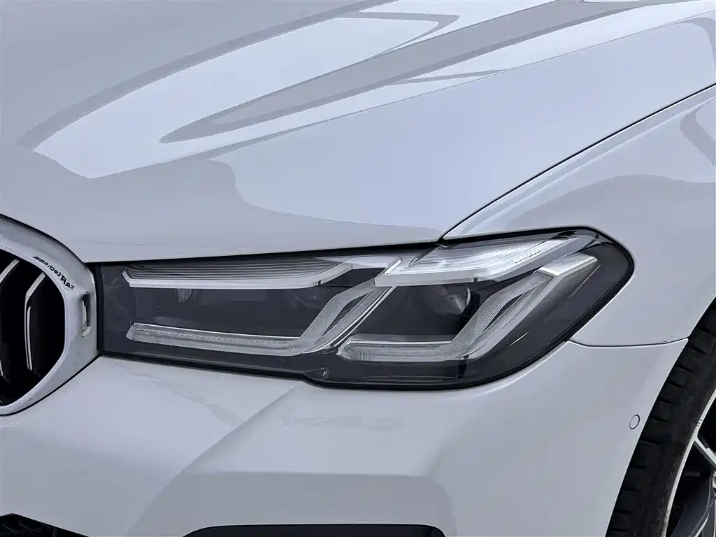 BMW 5 Series 2022 Updated 525Li M Sport Package