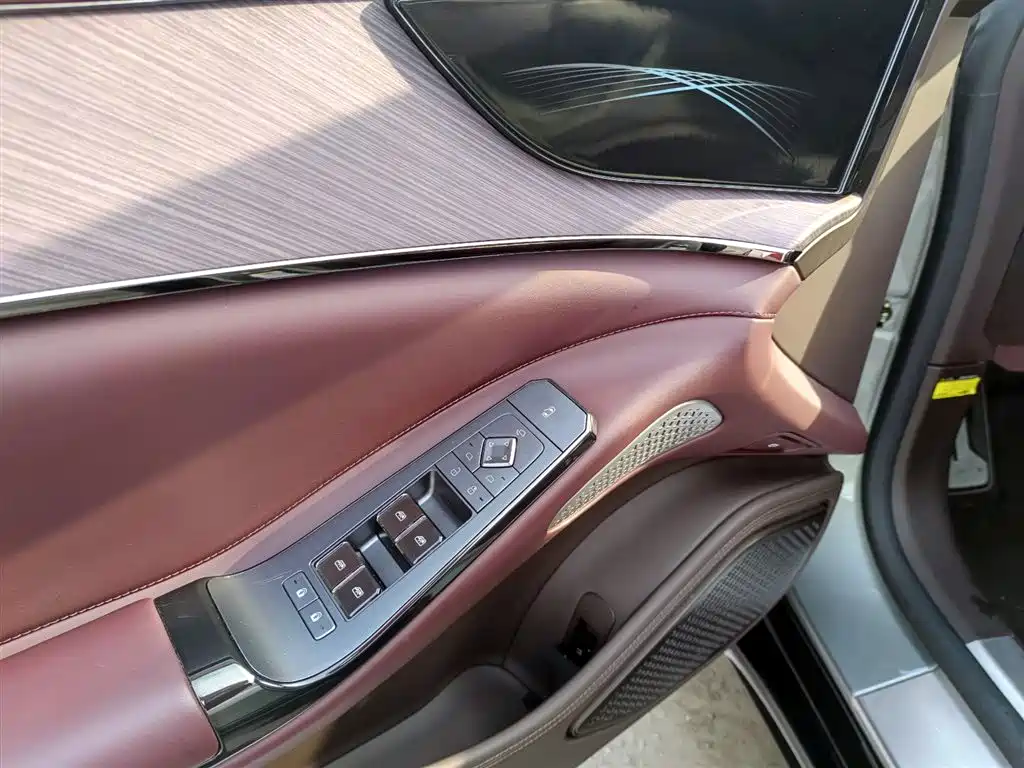 Denza Z9GT 2024 1100 AWD Ultra