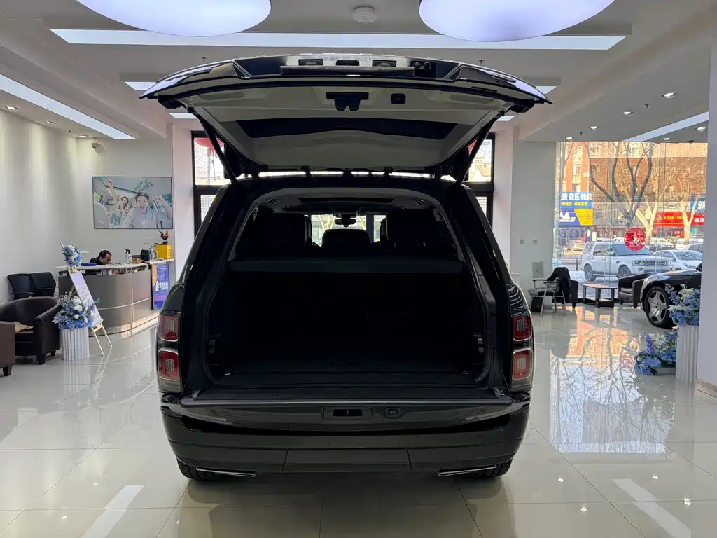 Range Rover 2022 3.0 L6 400PS Autobiography LWB Classic Edition