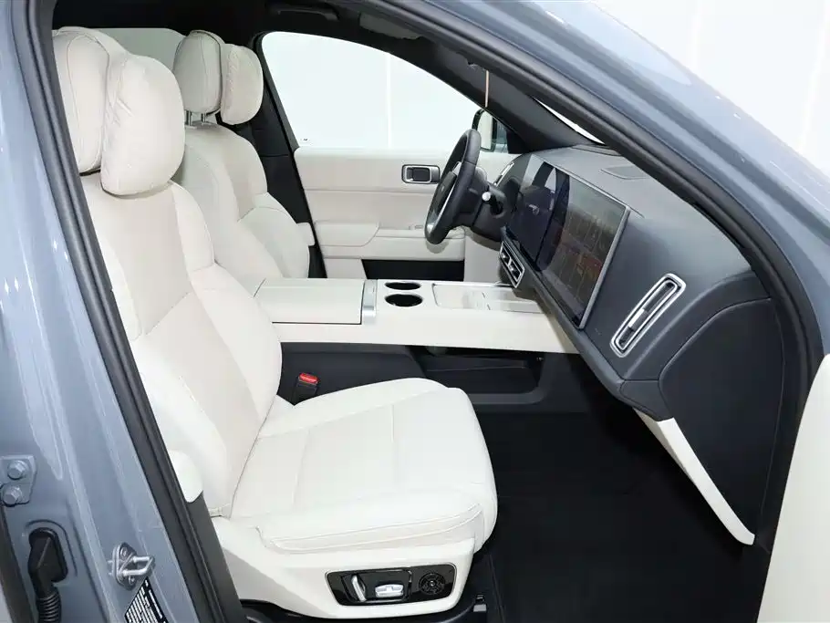 Li Auto L7 2025 Max Smart Refresh Edition