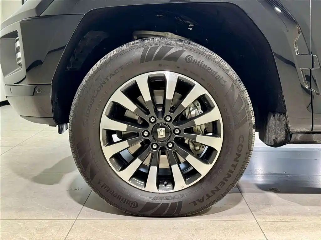 Tank 700 Hi4-T Extreme Edition 2024