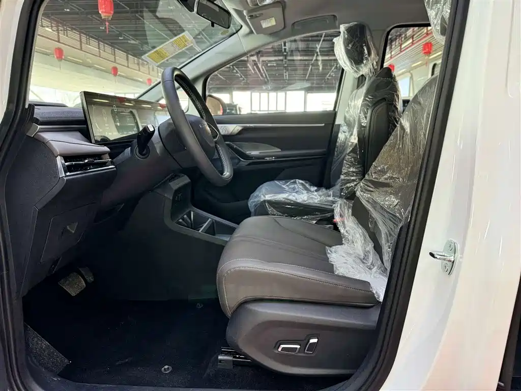 Maxus MIFA 7 2024 Facelift Super Hybrid Long Range Yuexiang Edition