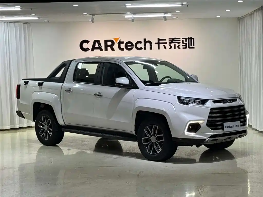 JMC Yuhu 9 2022 2.0T Automatic Gasoline 4WD Comfort Edition