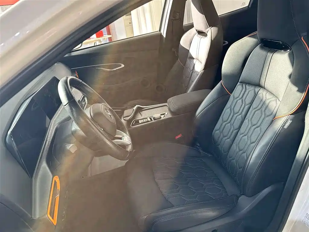 Changan UNI-T 2022 2.0T Premium