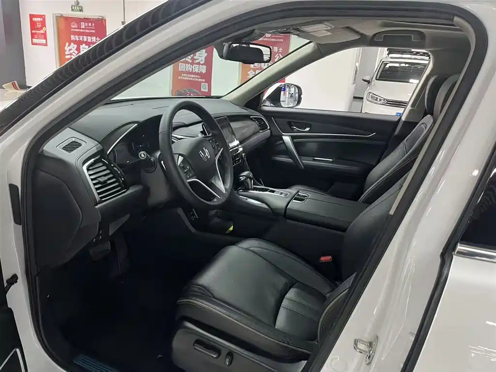 Honda Avancier 2020 240TURBO 2WD Premium Edition