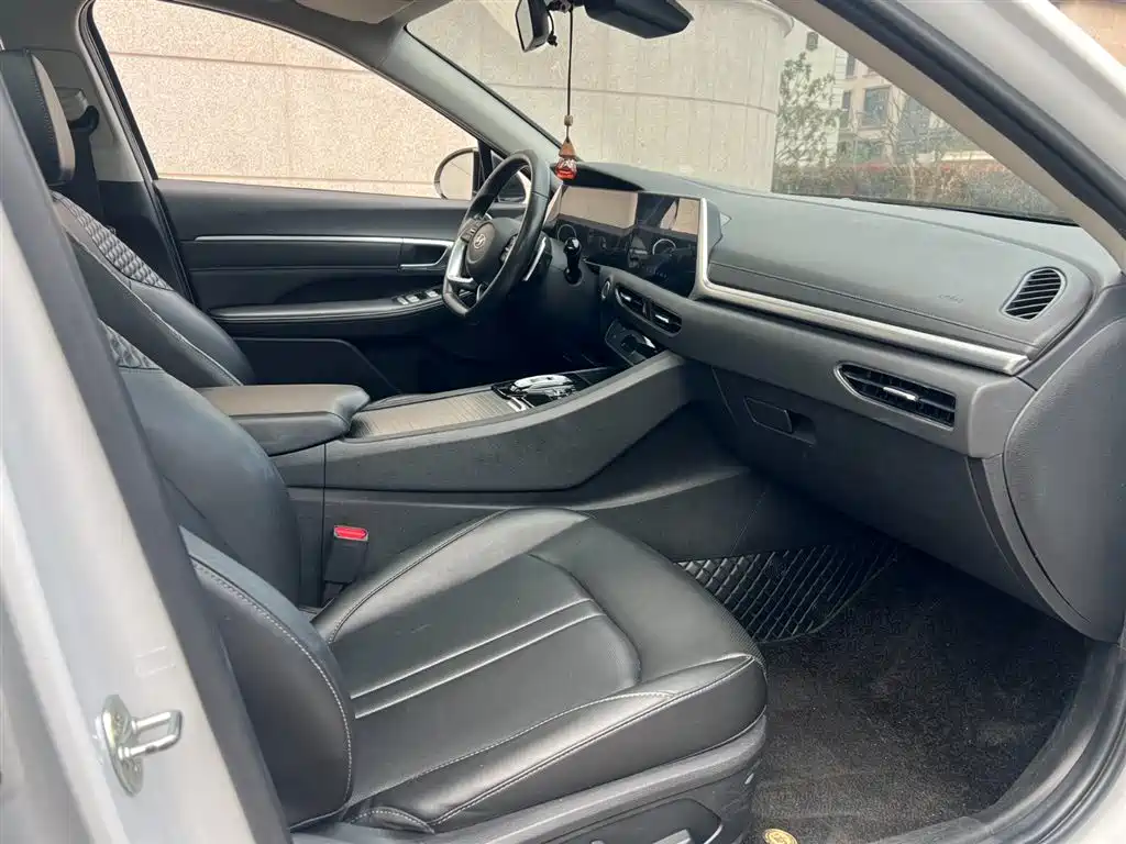 Sonata 2022 270TGDi DCT 20th Anniversary Edition