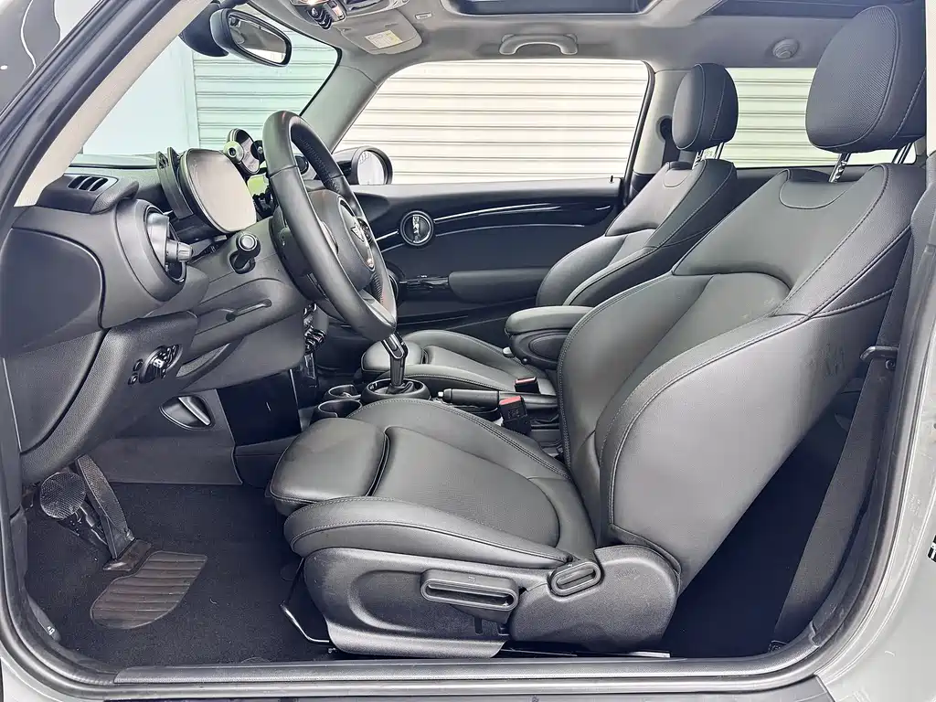 MINI Cooper Artist 2023 Facelift 1.5T