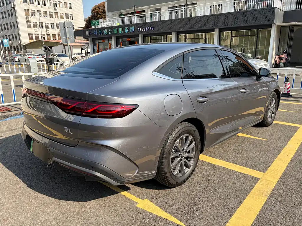 BYD Qin L 2024 DM-i 80KM Beyond Edition