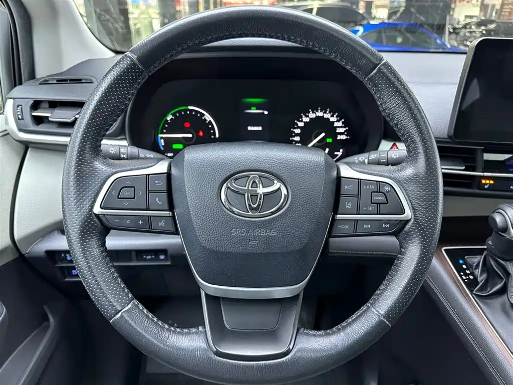 Sienna 2021 2.5L Hybrid Luxury Edition