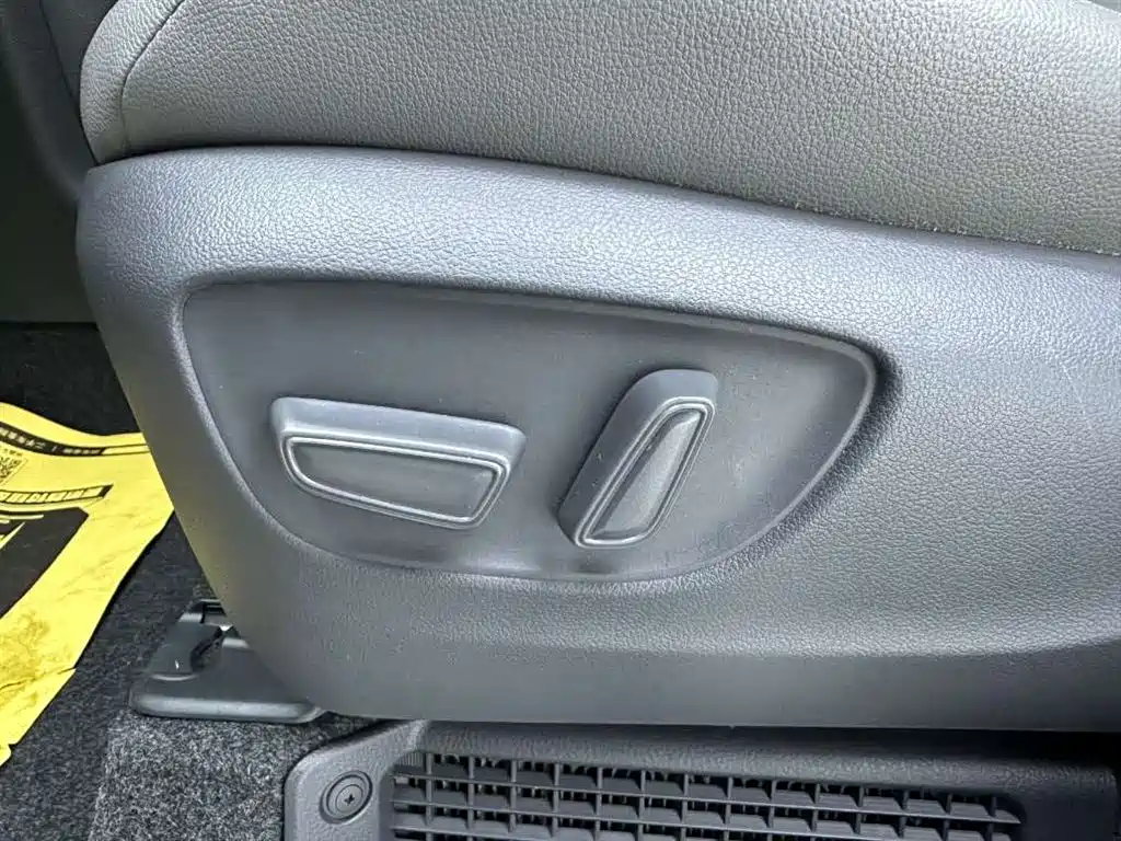 Sienna 2021 2.5L Hybrid Luxury Edition