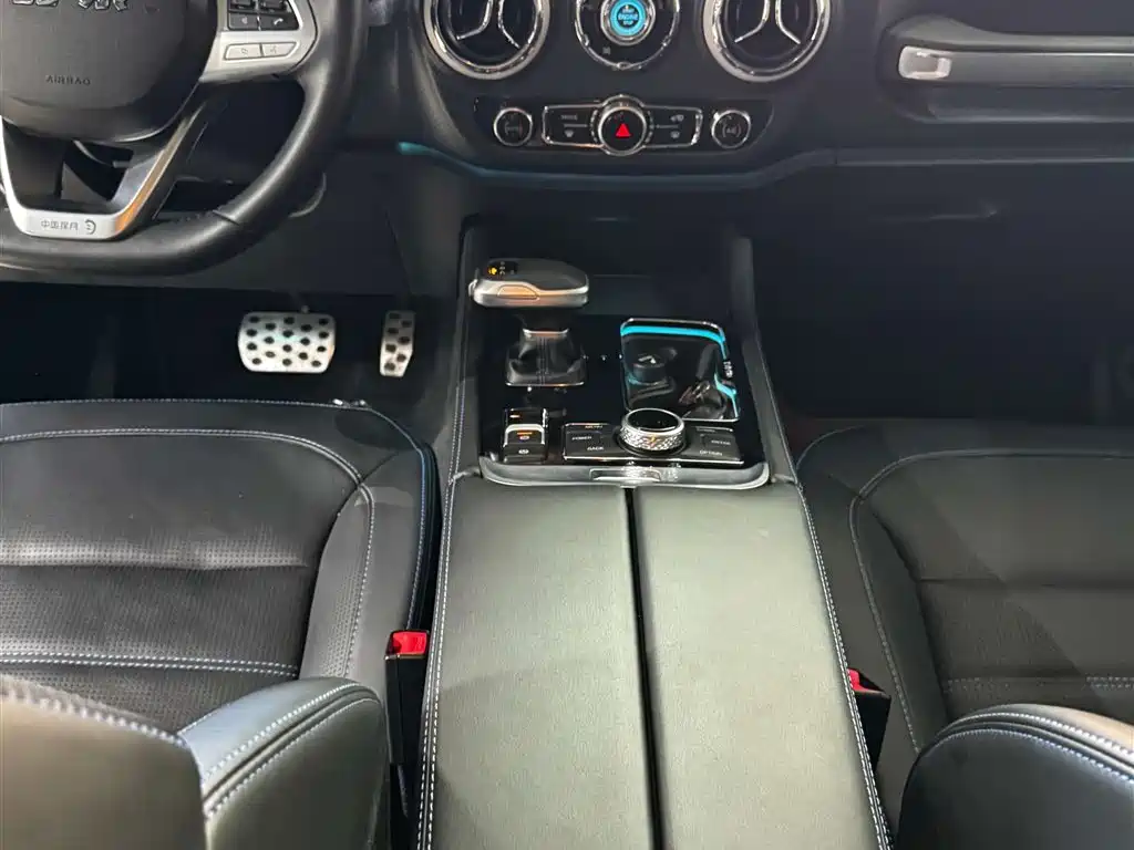 Beijing BJ40 2023 2.0T Automatic 4WD Urban Hunter Edition Xiake