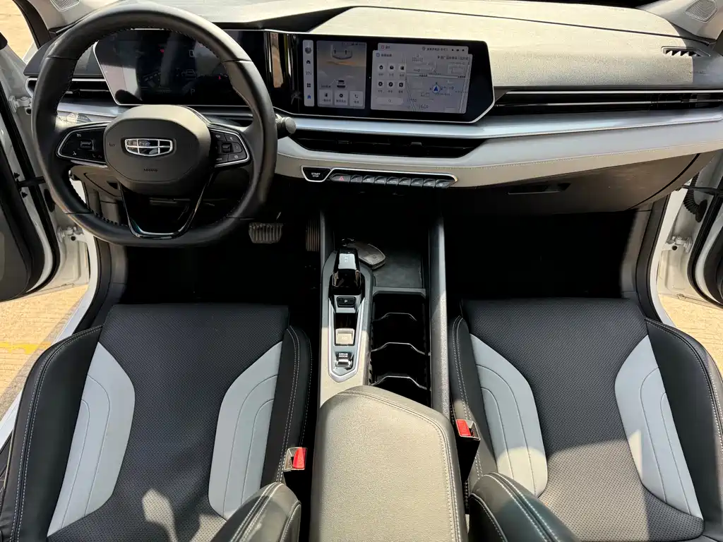 Geely Binrui COOL 1.5T DCT Champion Edition