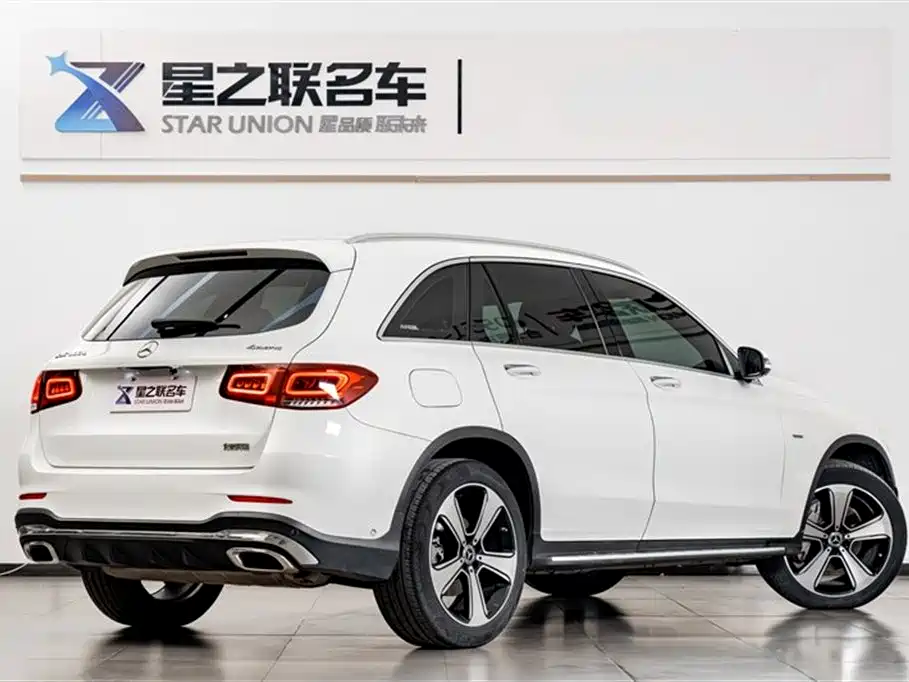 Mercedes-Benz GLC 300 L 4MATIC Dynamic Edition