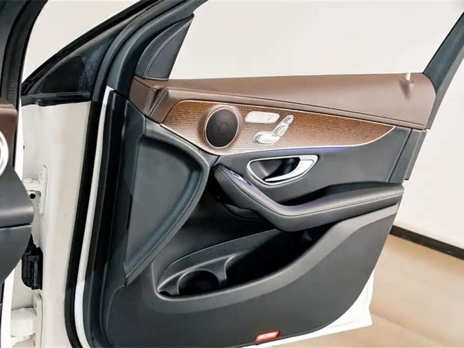 Mercedes-Benz GLC 300 L 4MATIC Dynamic Edition