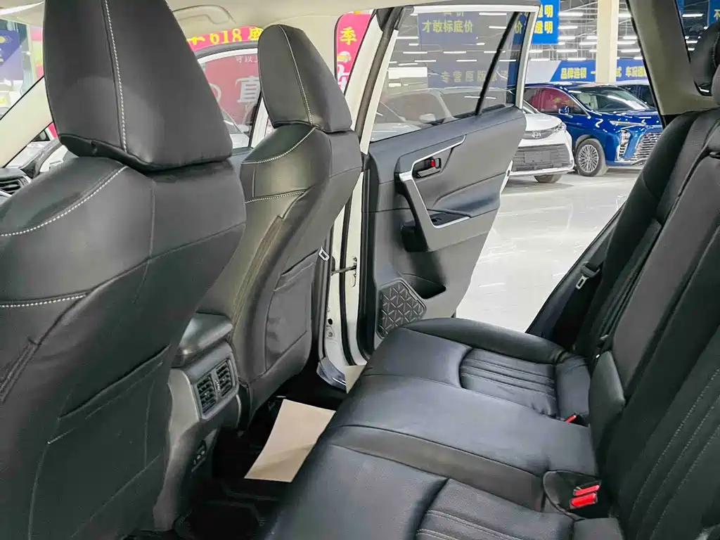 RAV4 Hybrid 2023 2.5L E-CVT FWD Elite Edition