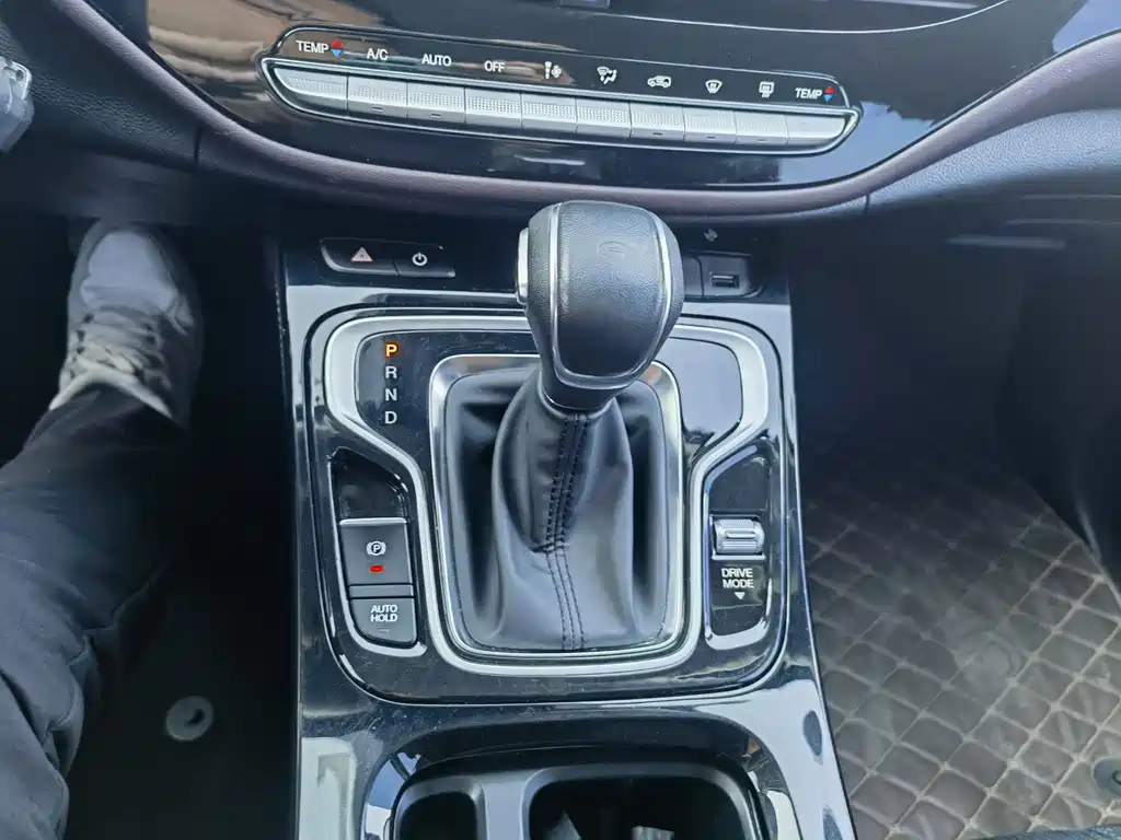 GAC Trumpchi M6 2023 PRO 270T DCT Elite Edition