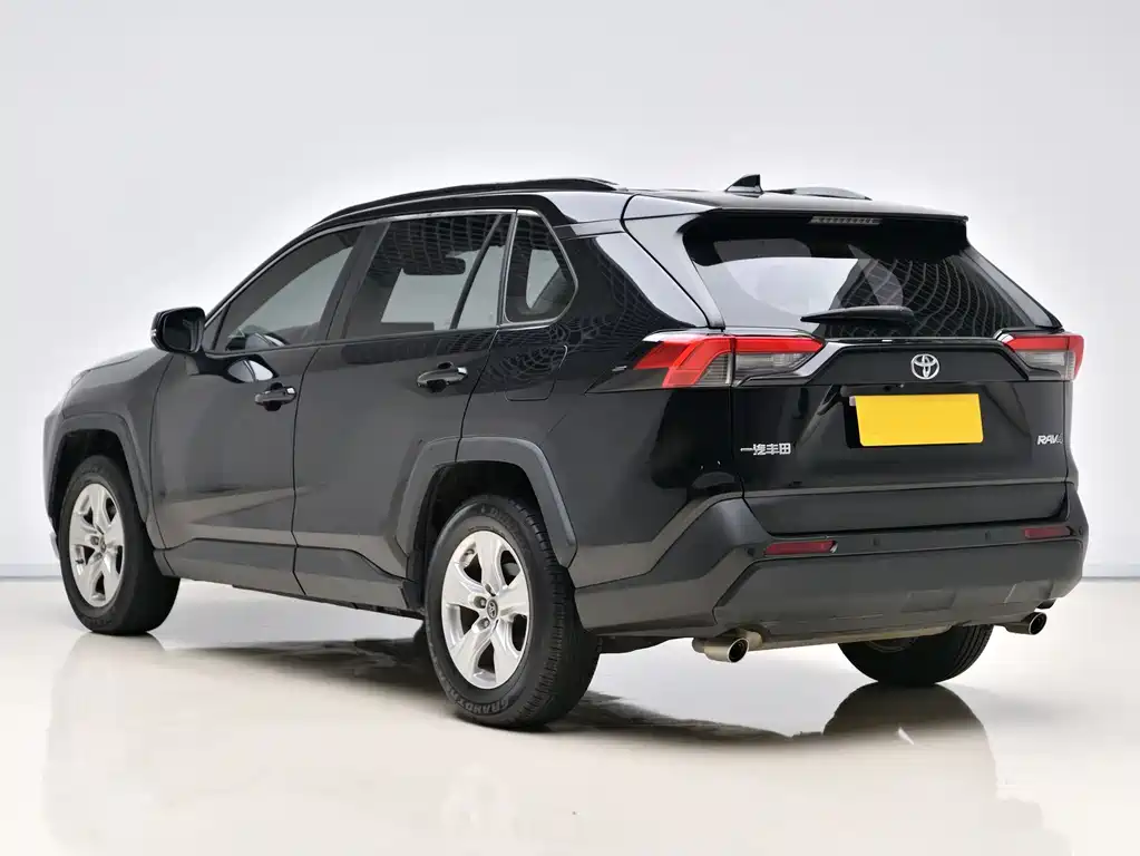RAV4 2021 2.0L CVT 2WD Urban Edition
